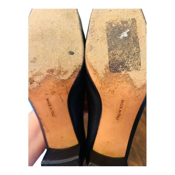 Vintage Salvatore Ferragamo Low Heel Pumps Blue Leather Gold Accent Size 8 AA - Picture 9 of 15